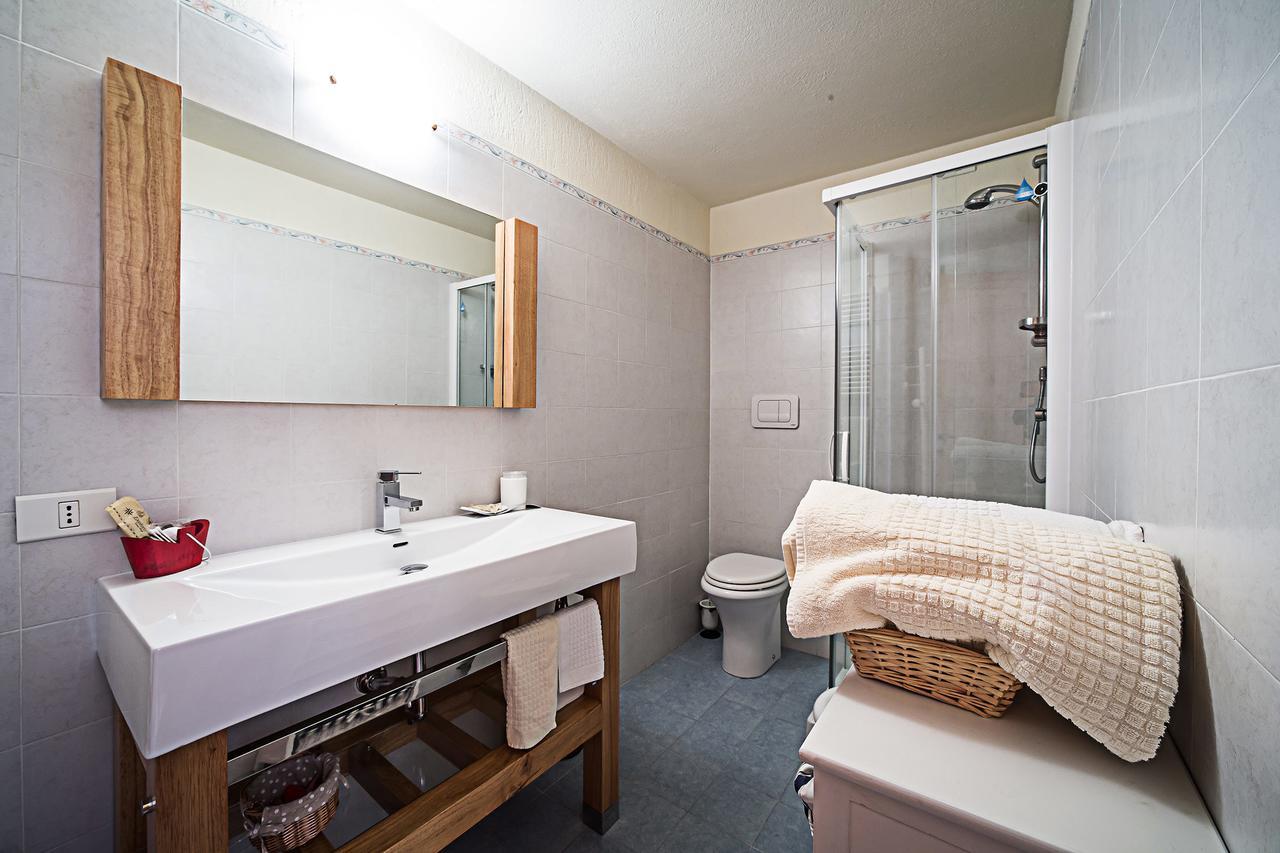 Le Thovex Bed & Breakfast La Thuile Eksteriør bilde