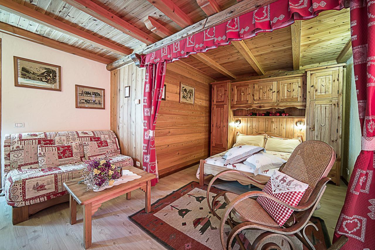 Le Thovex Bed & Breakfast La Thuile Eksteriør bilde