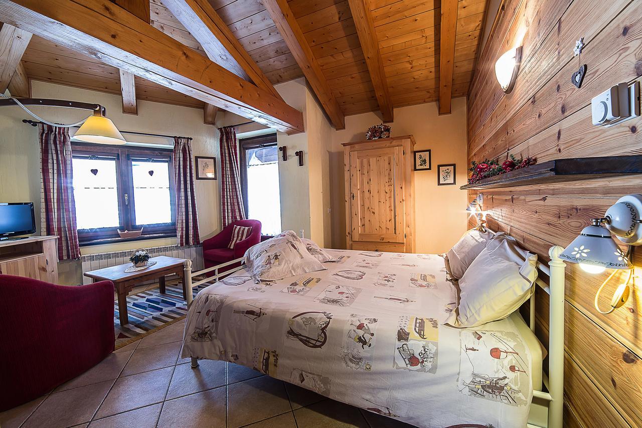 Le Thovex Bed & Breakfast La Thuile Eksteriør bilde